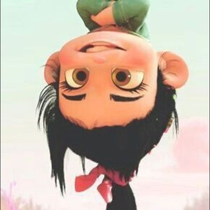 Meet your Posher, Liz